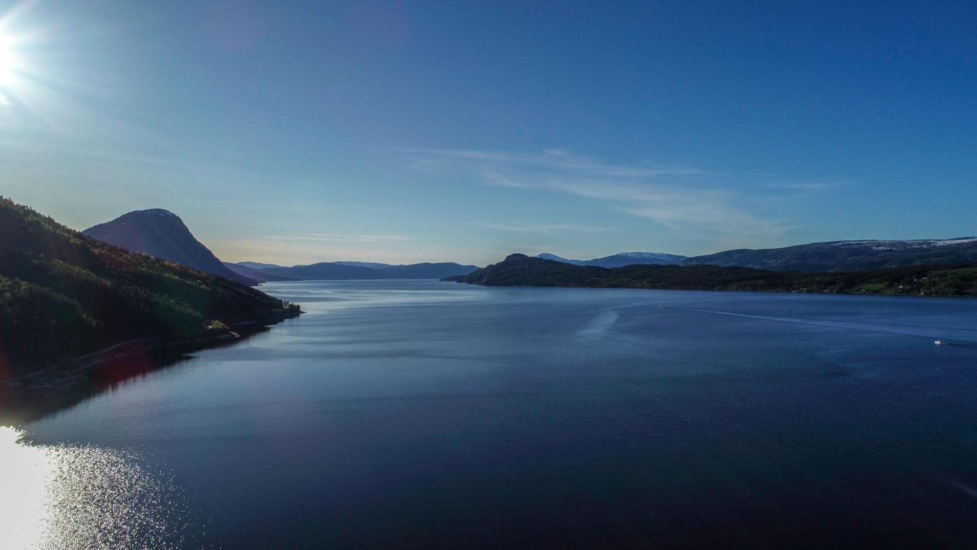Fugelvagen, Cabins And Glamping Alvund エクステリア 写真
